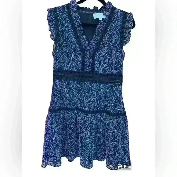 Mare Mare Women’s Gopal Ruffled Lace Dress. Size small - Picture 2 of 6